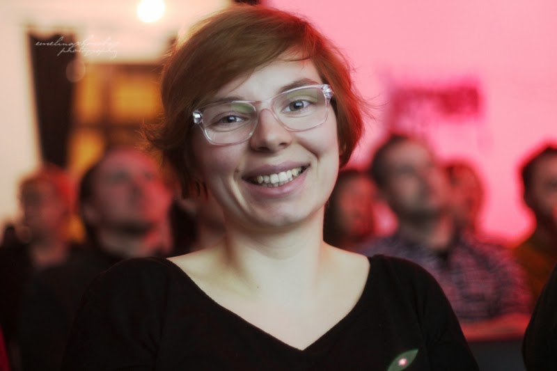 UX Faktoria Łódź, Amelia UX Faktoria Łódź, Ewelina Choroba Fotografia, kobieta, prelekcja, spotkanie