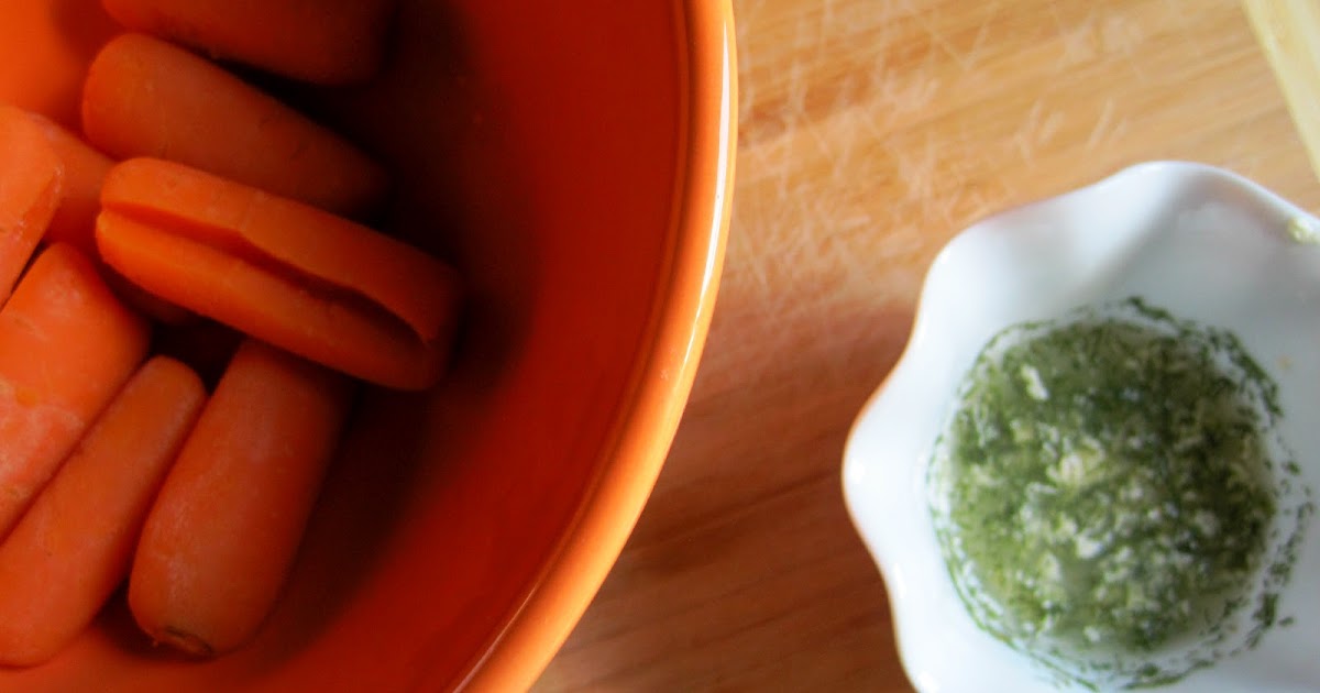 Skinny Muffin Steamed Carrots with Lemon Dill Butter