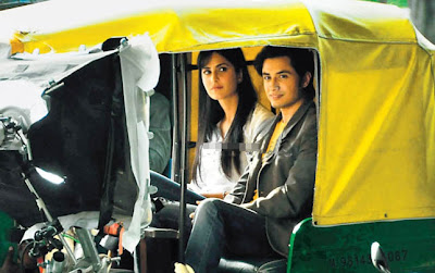 Katrina Kaif With Imran Khan and Ali Zafar looks funny hahaha sorry Katrina Kaif With Imran Khan and Ali Zafar looks funny hahaha sorry