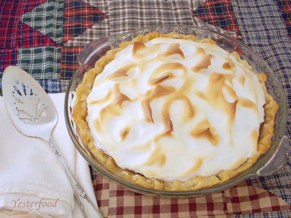 Yesterfood Rosalynn Carter's Peanut Butter Pie