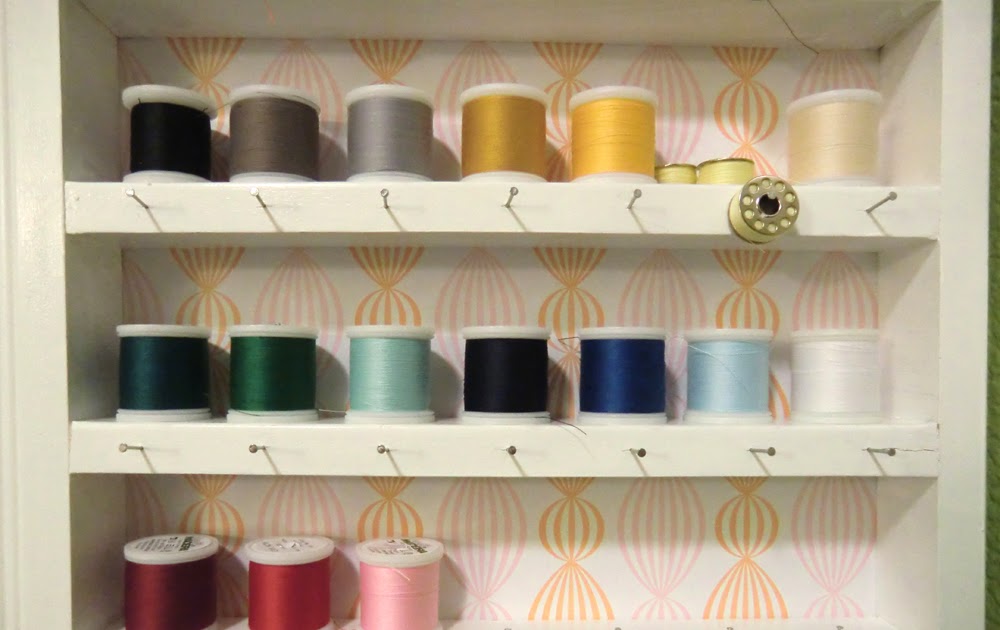 ccpatchwork Thread Shelf