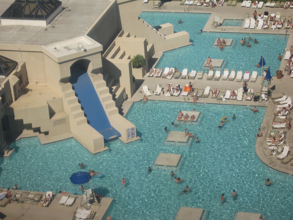 360 Vegas Oasis November 2013