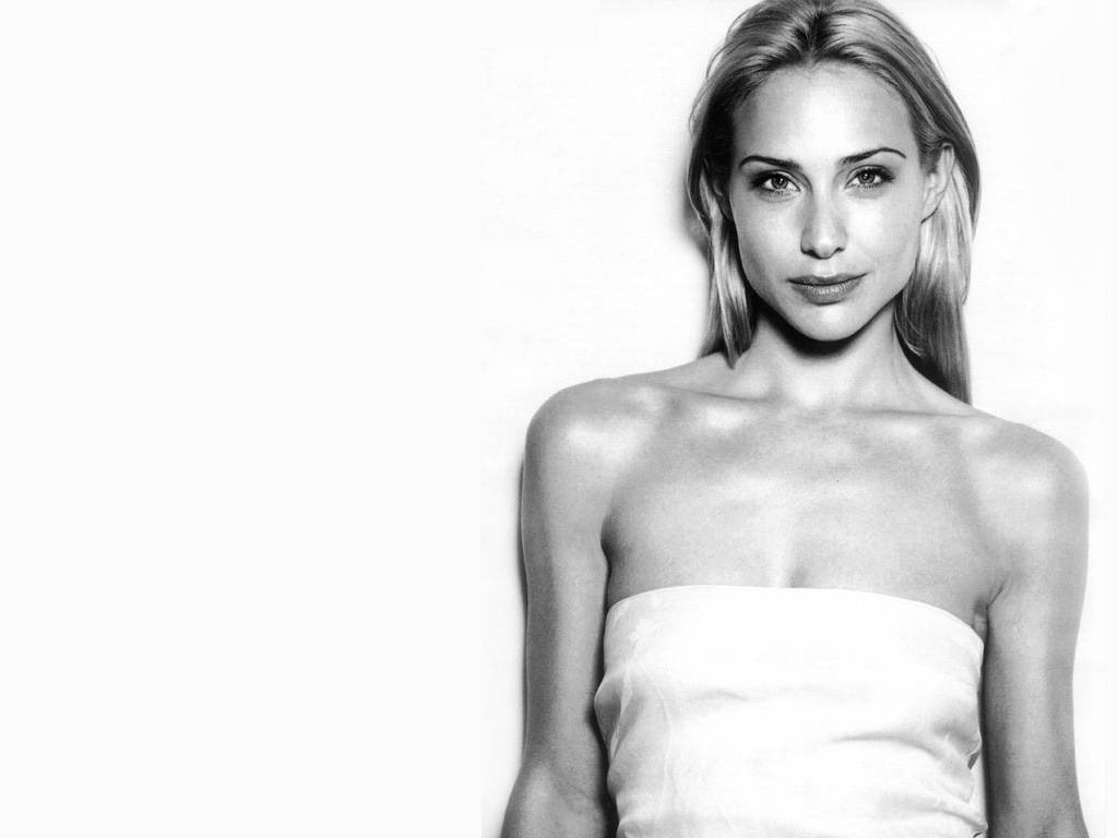 Claire Forlani wallpapers hd