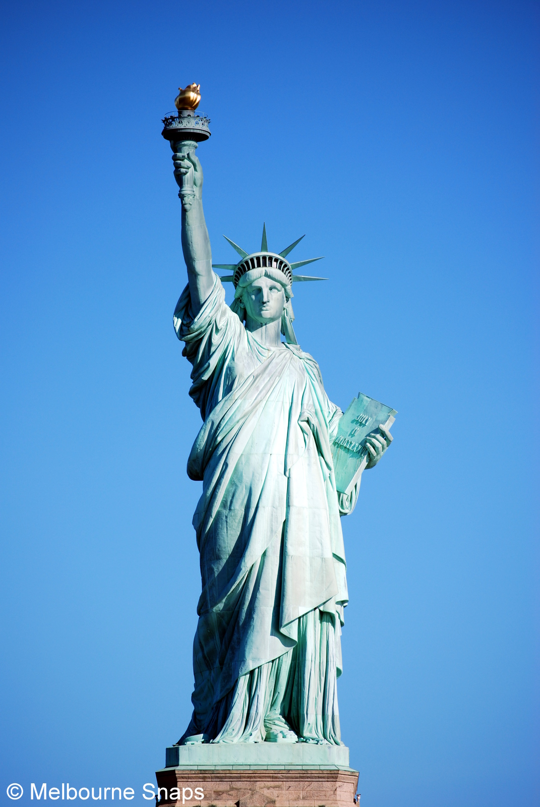 MELBOURNE.SNAPS Statue of Liberty