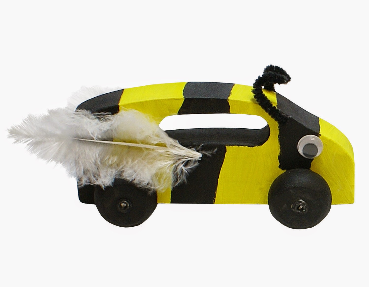 Handeez Bee painted by Tiffany Dias for Pepperell Braiding Company Handeez Bee painted by Tiffany Dias for Pepperell Braiding Company