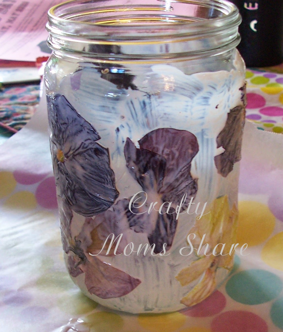Crafty Moms Share Homemade Pressed Flower Vase/Pencil Holder Gfit for