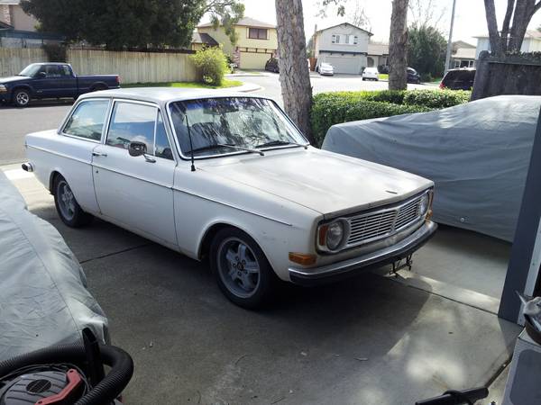 Daily Turismo: Rallye Cluster: 1969 Volvo 142S