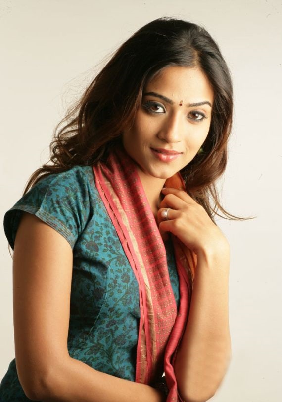 Aditi sharma Wiki, biodata, affairs, Boyfriends, Husband, Profile