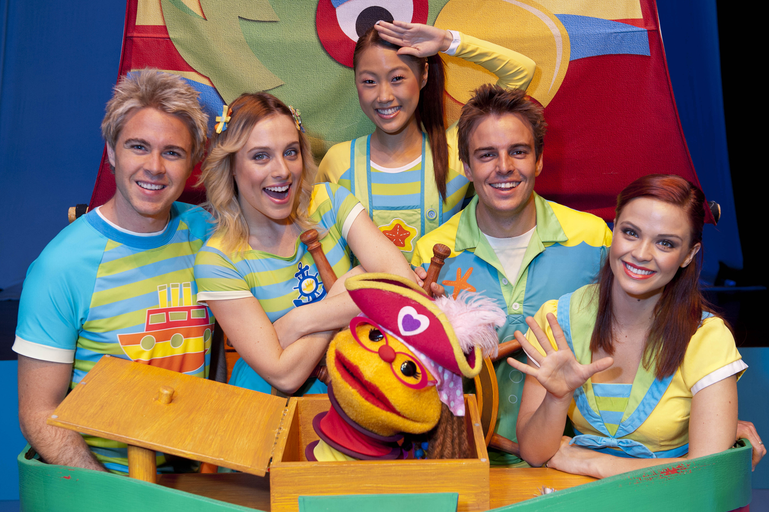 Hi5 Cast