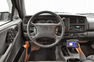 2001 Crysler Dodge Durango 4WD LHD to Marchal Island