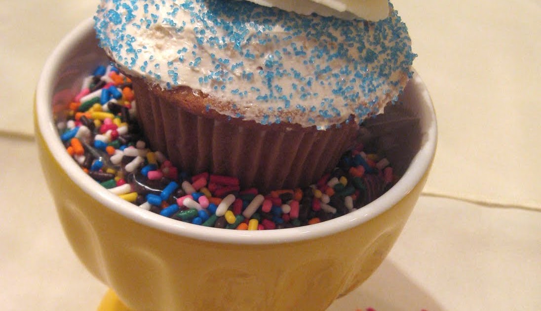 Pixie Crust Chocolate Chip Cookie Dough Cupcakes Pixie Crust Chocolate Chip Cookie Dough Cupcakes