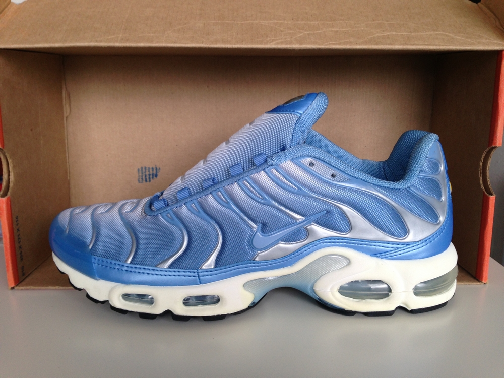 air max tn bleu ciel