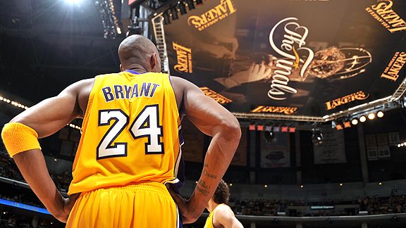 “Kobe Bryant vs celtics”的图片搜索结果