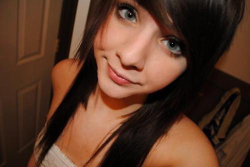 CHICAS MORENAS OJOS chicas morenas ojos:
