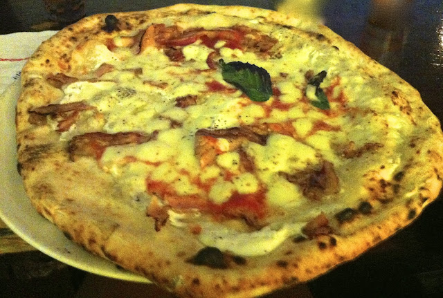 pizzeria_gino_sorbillo_pizza_napoli