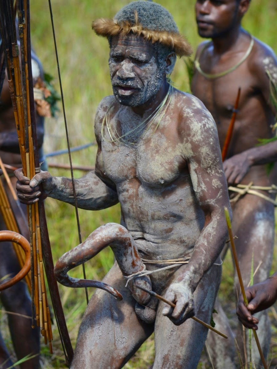 sex gifs old milf african tribal penis stretching