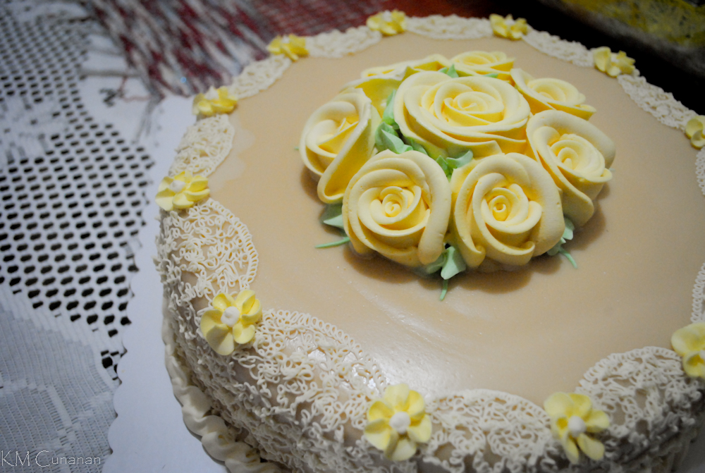 km's thoughts for you Yummy for the Tummy Estrel's Caramel Cakes