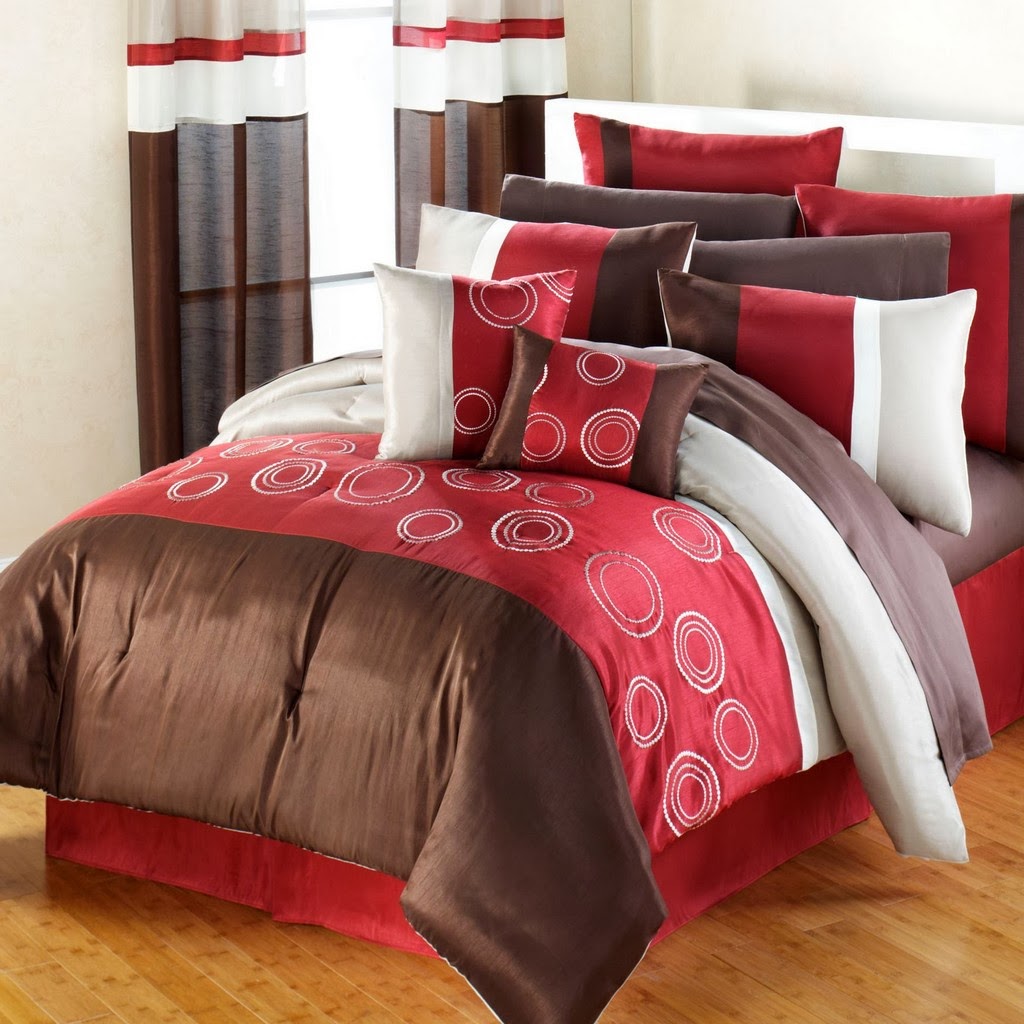 Get Wide Array of Bedspreads and Comforters from