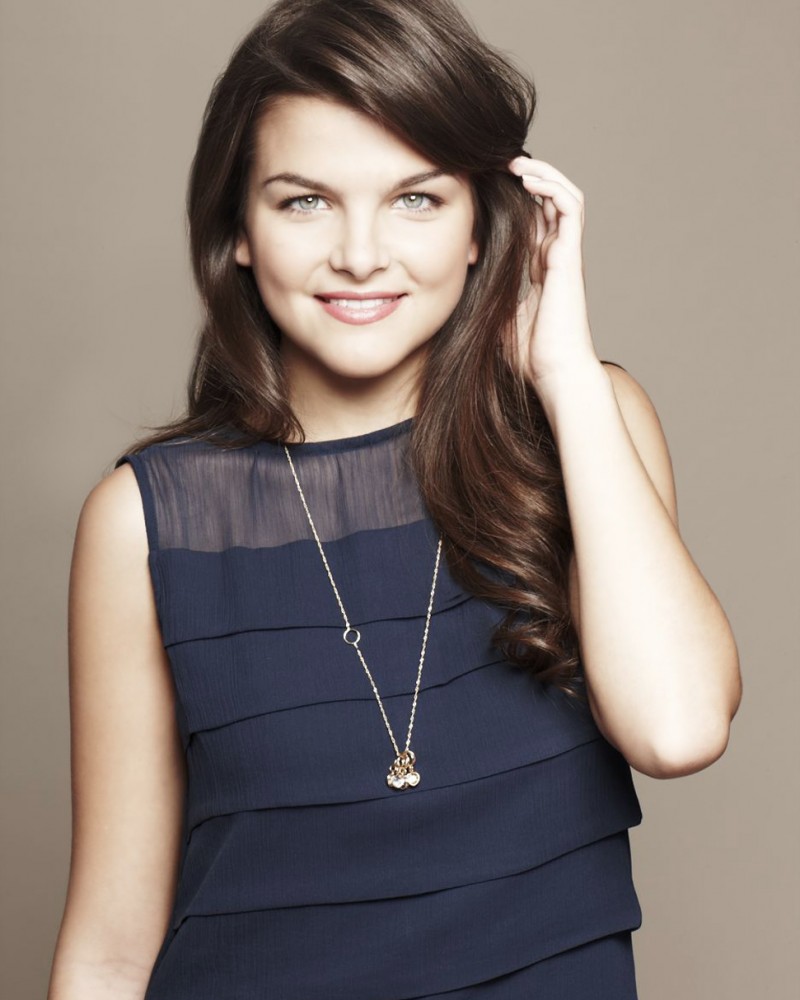 Jewels+Mints JewelMint Petit Coeur Necklace Product Review