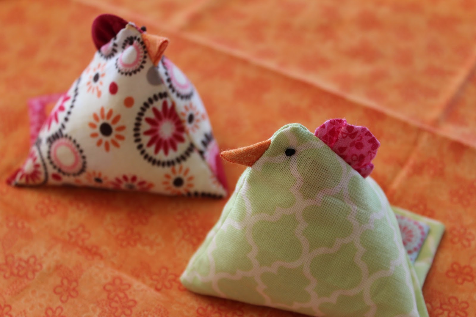 Chicken Pincushions, Novelty Fabric Pin Cushion, Ground Walnut Shell  stuffing