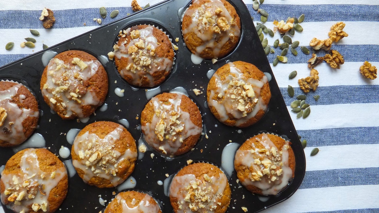Muffins De Calabaza Integrales Con Glaseado De Sirope Dorado Y Limón
