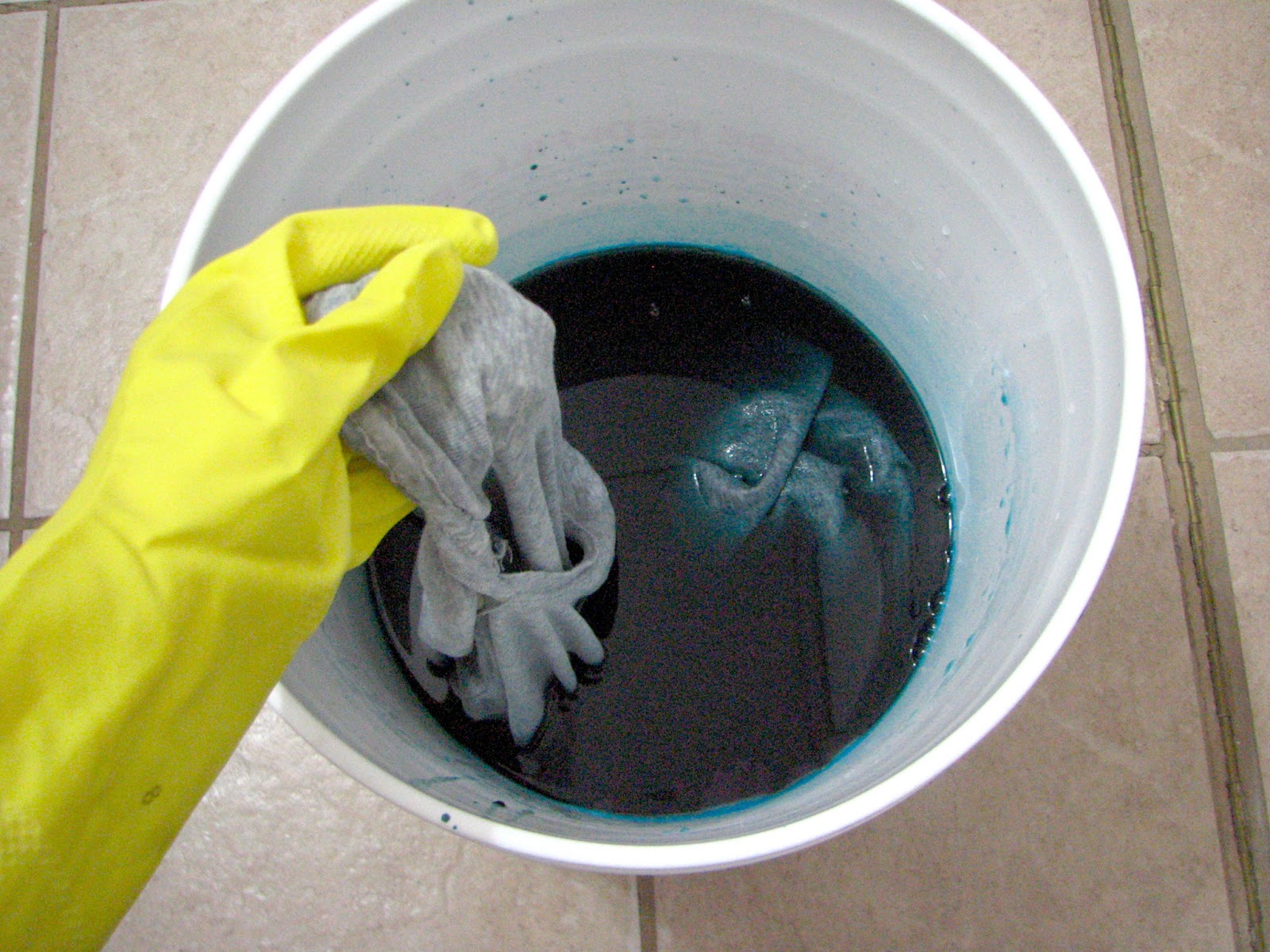 W.E.S.T Winnipeg Etsy Street Team Tutorial How to Dye Fabrics using