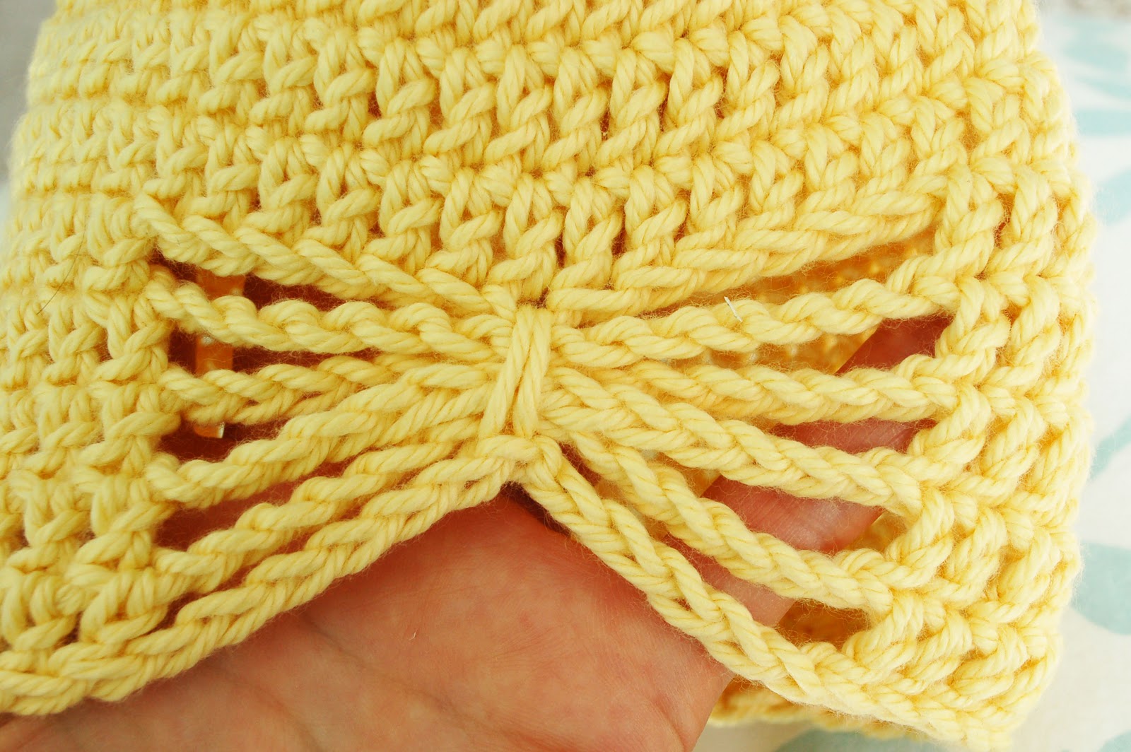 Alli Crafts: Free Pattern: Butterfly Hat - 6 months