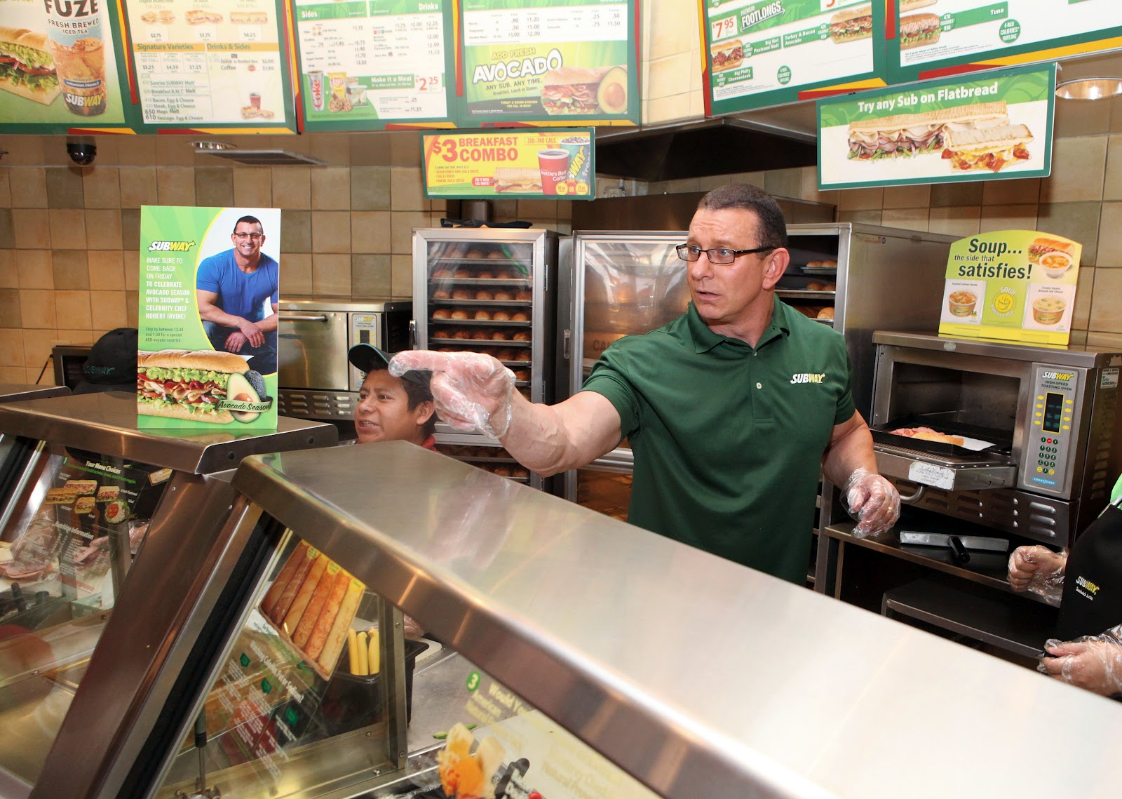 Chef Robert Irvine talks avocados