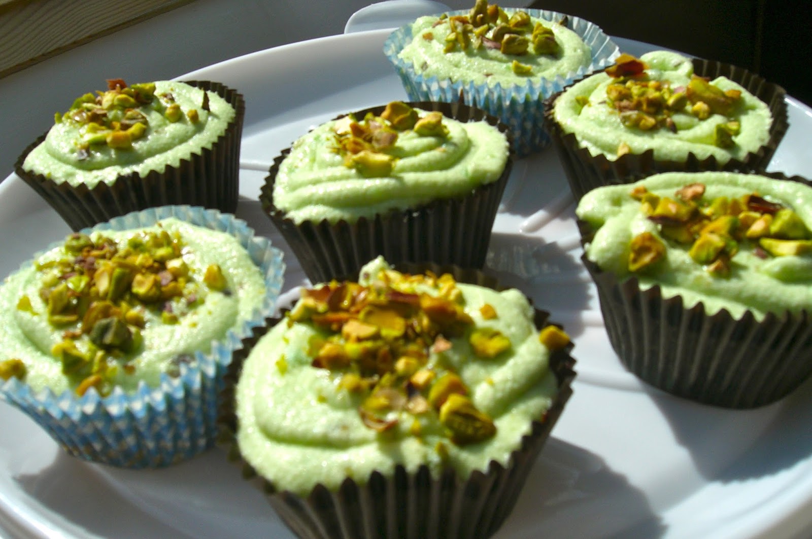 Recipe Pistachio Pudding Cupcakes Rhyme & Ribbons