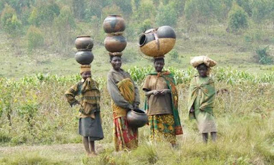 20 Negara Termiskin di Dunia tahun 2013 wanita burundi