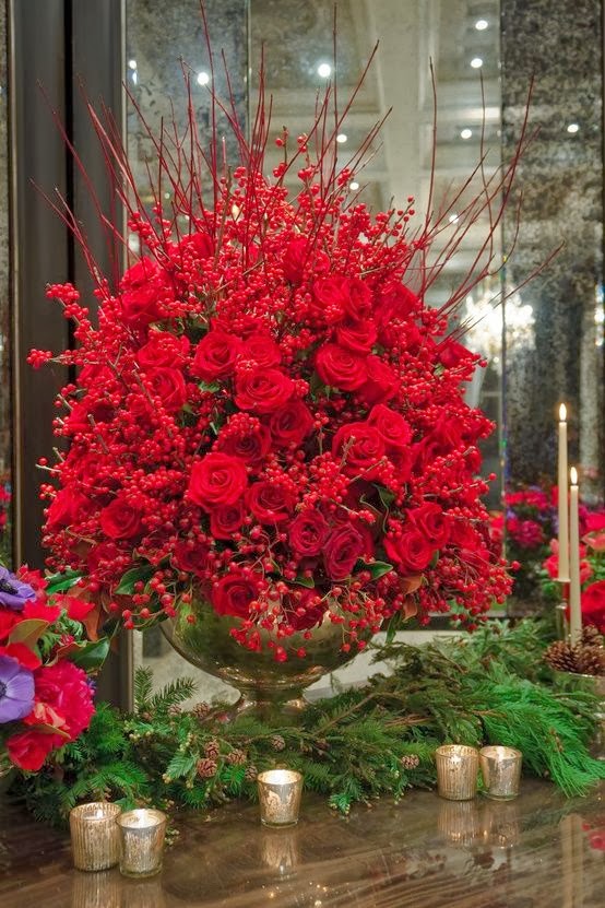 Splendid Sass HOLIDAY ARRANGEMENTS