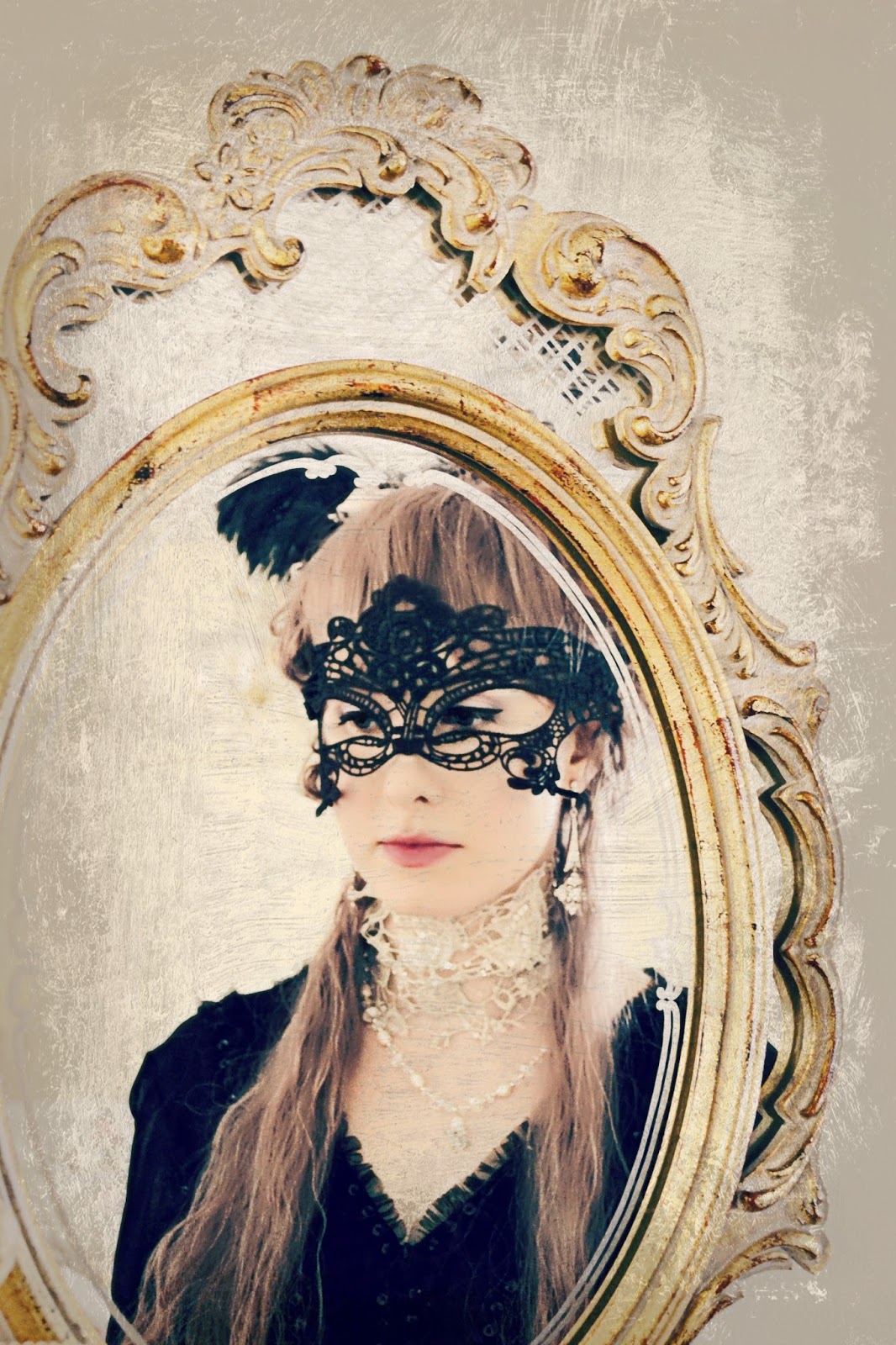 Jennelise: Masquerade