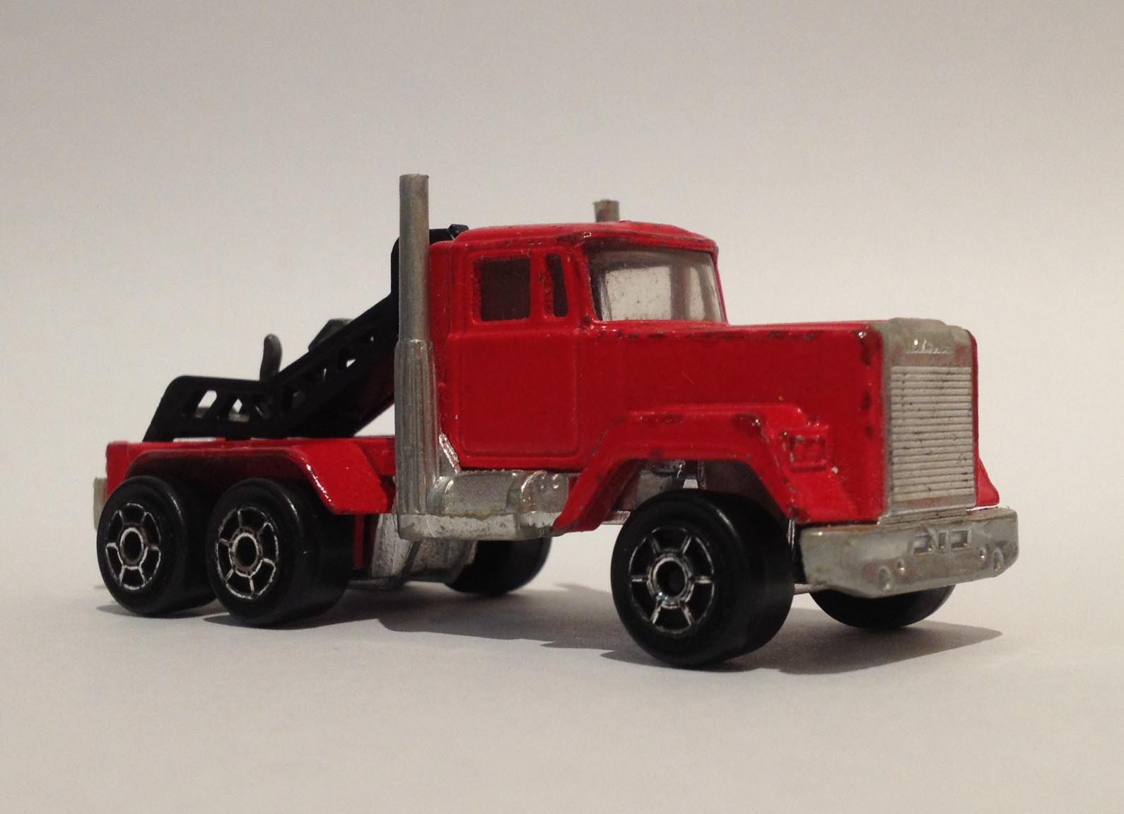 hot wheels mack truck