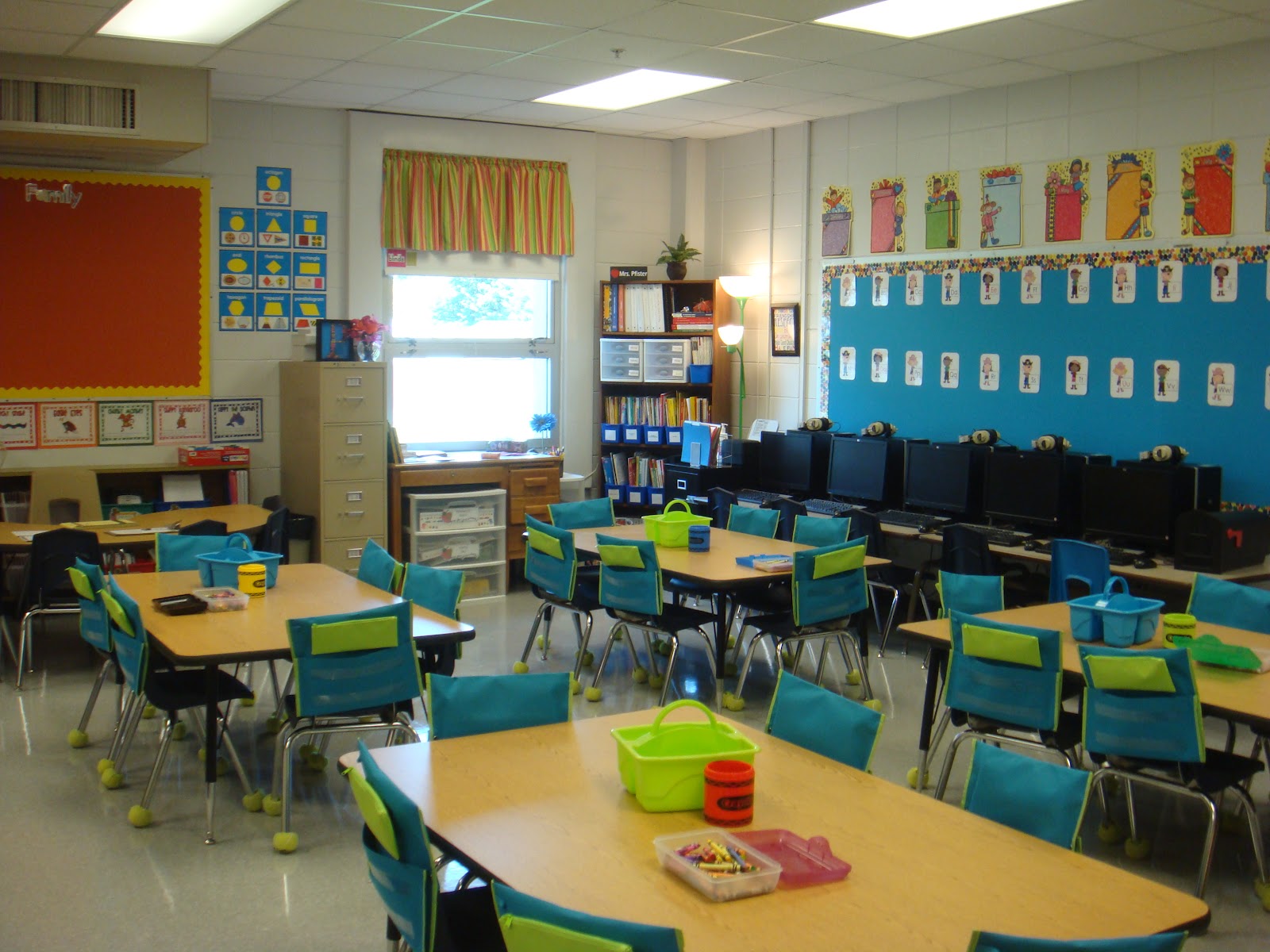 Mrs. Pfister's Kindergarten Classroom Tour