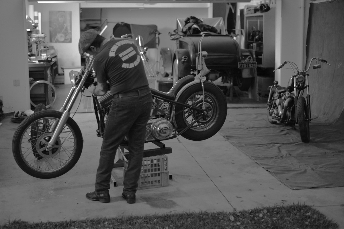 Joe King Eddie's World Famous Garage