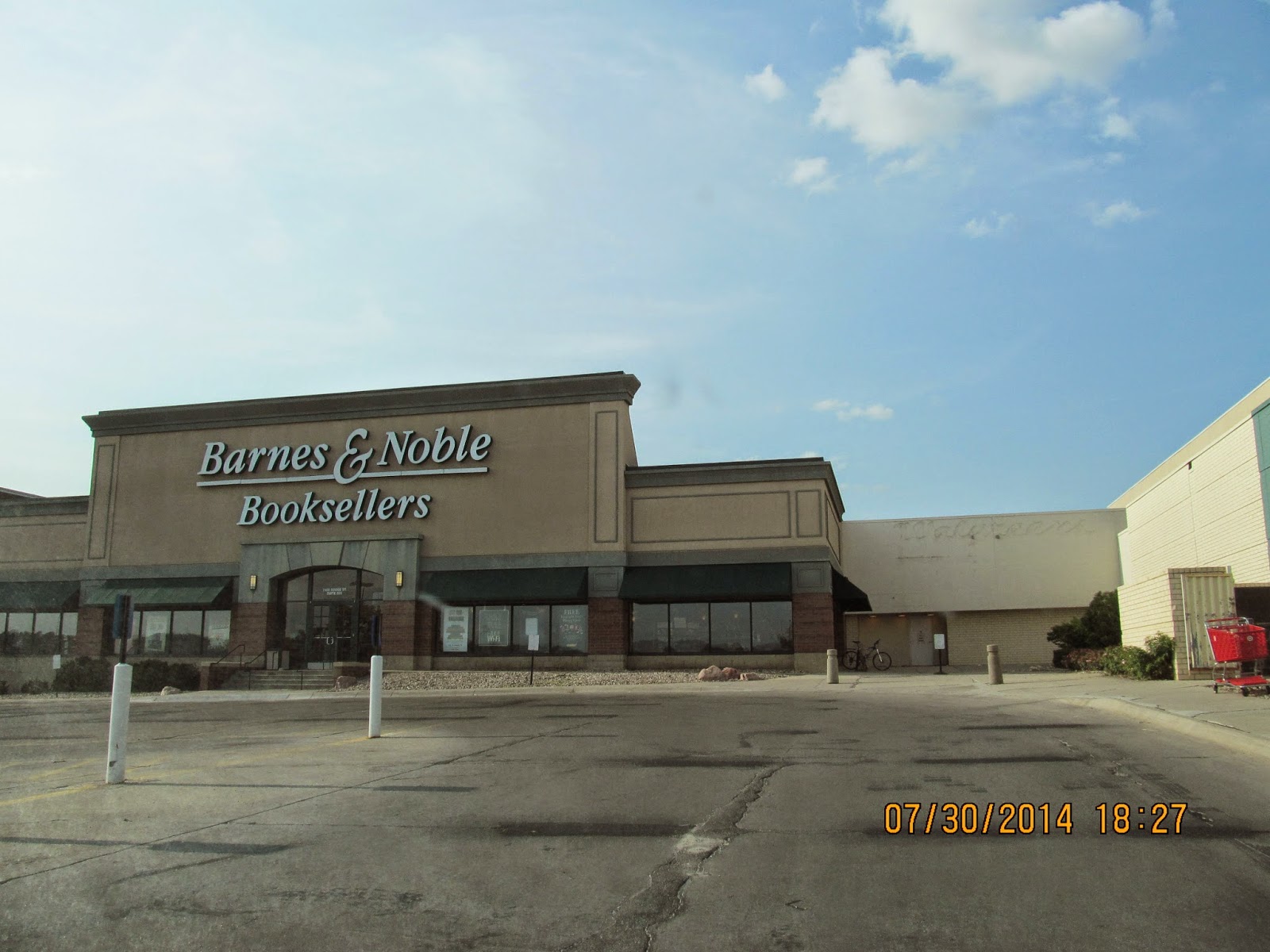 Walgreens Omaha Center