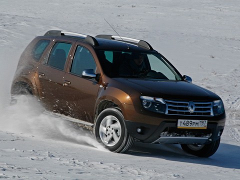 Renault Duster на снегу