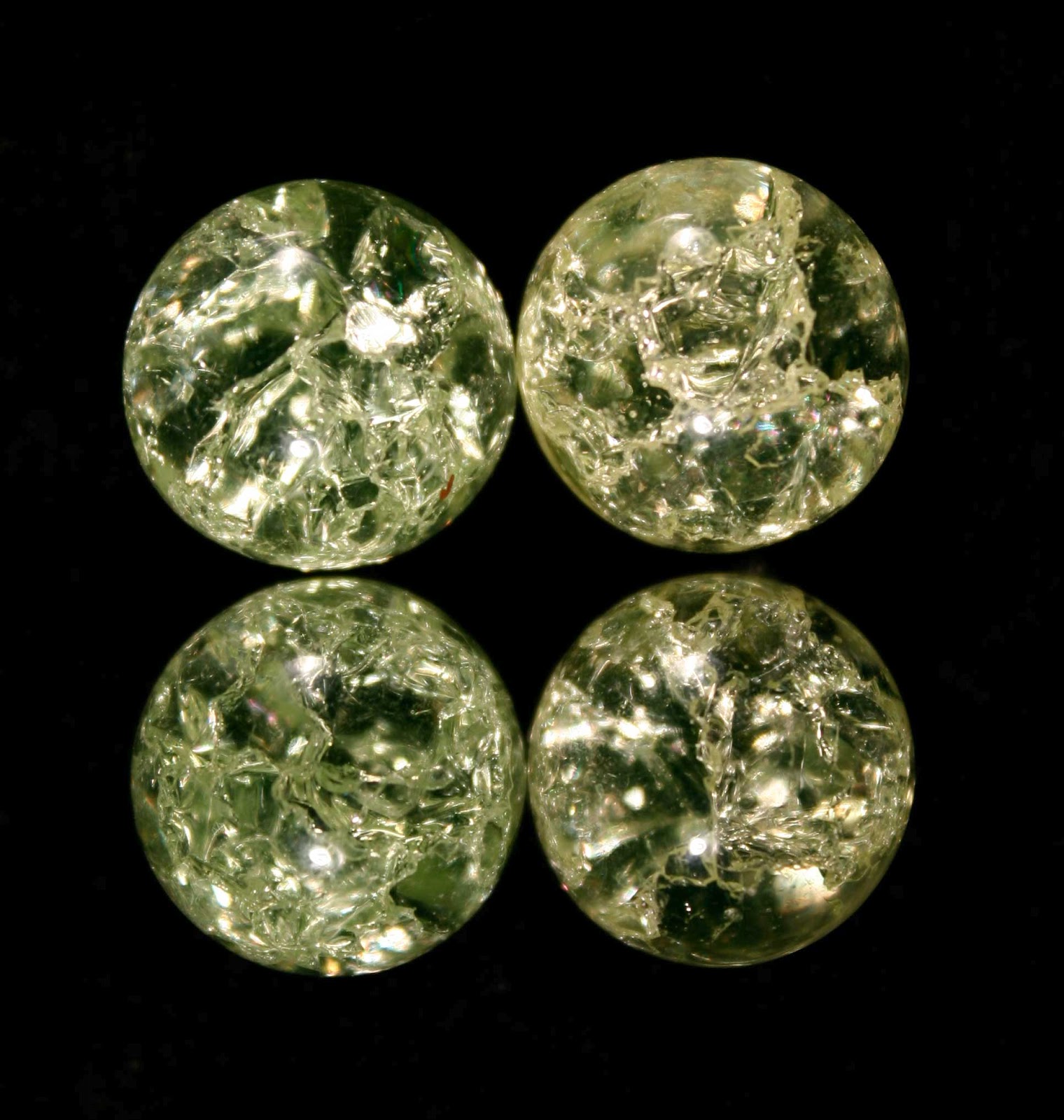 Poppular Photography Crackle Vaseline Glass Marbles