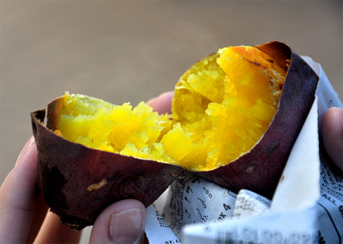 Képtalálat a következőre: „japanese sweet potato street”