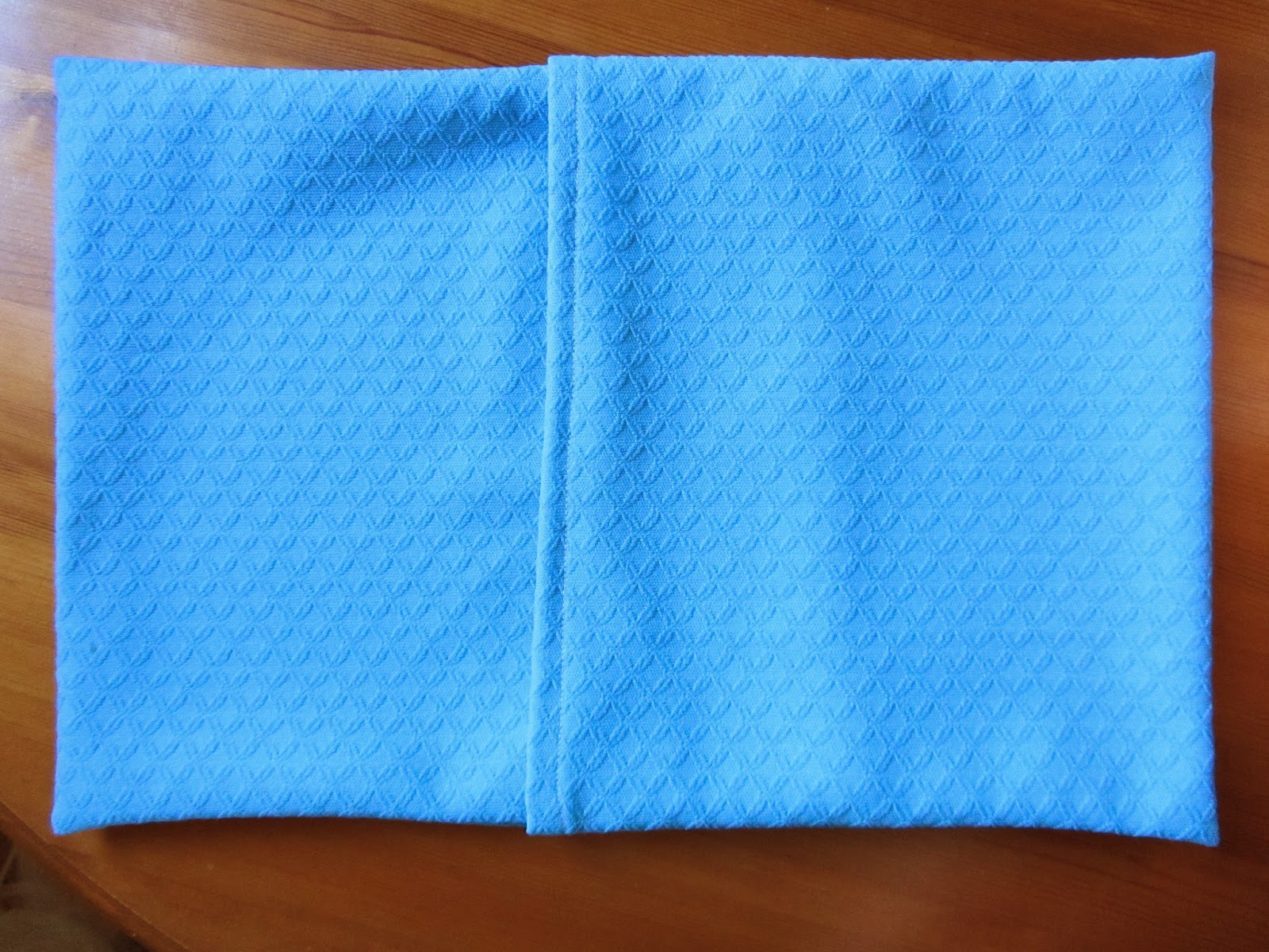 The Bumbling Bee D.I.Y. gardening kneeling pad...