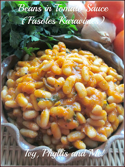 BEANS IN TOMATO SAUCE