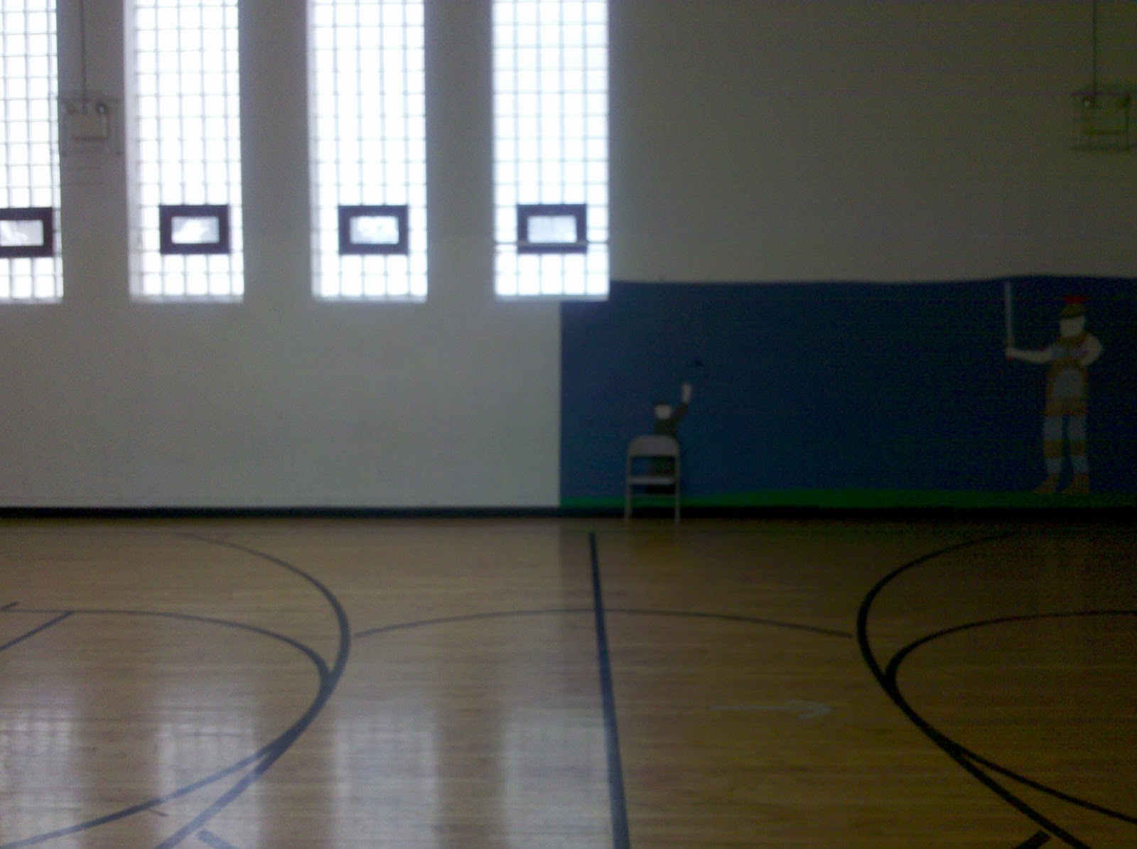 Frugal Bride How to transform gym into elegant reception?