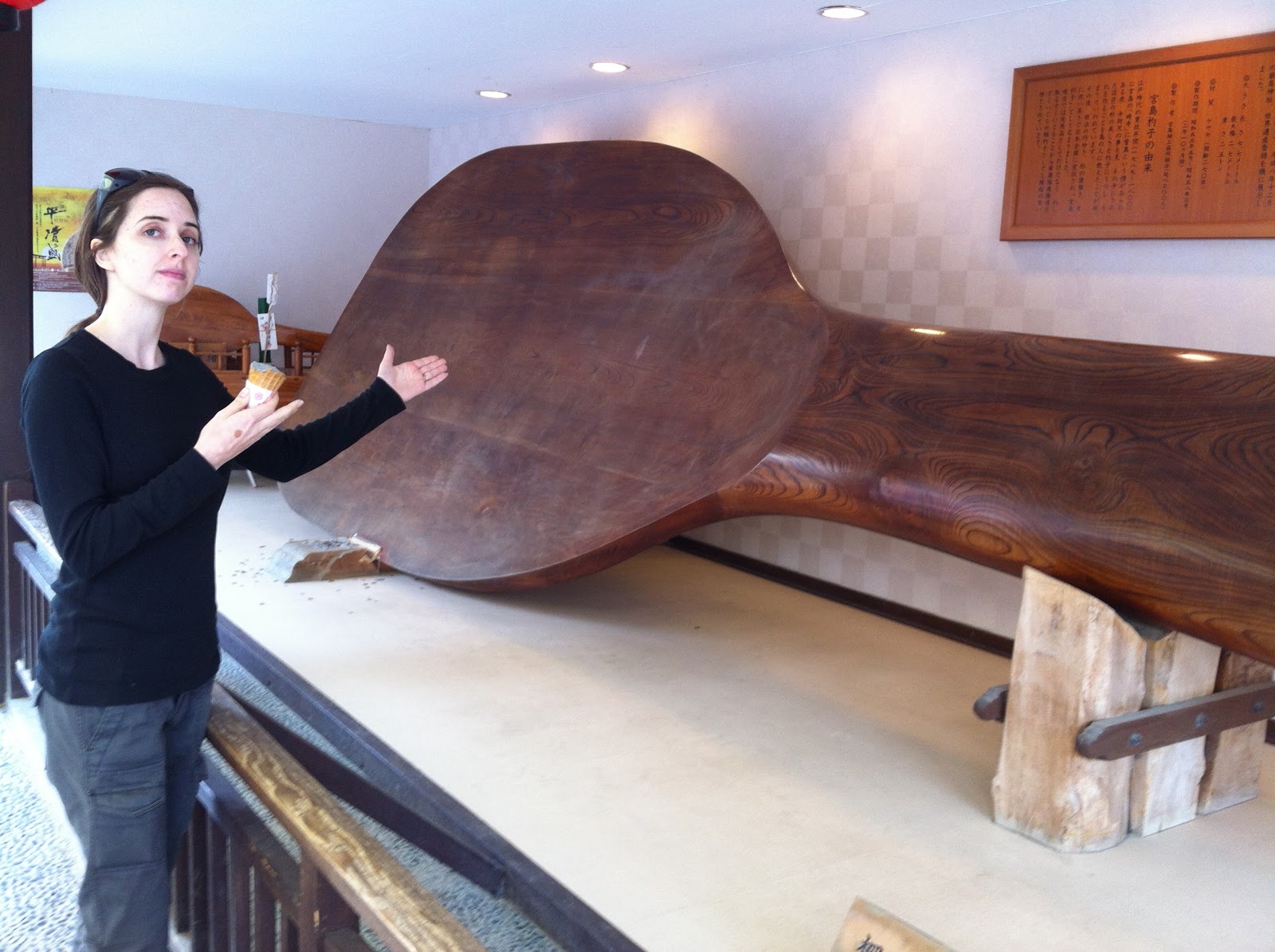 The Senseitions Wednesday Weirdness The World's Largest Spatula on