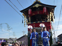 三宅町からは翁山、くじ取らず 三宅町からは翁山、くじ取らず