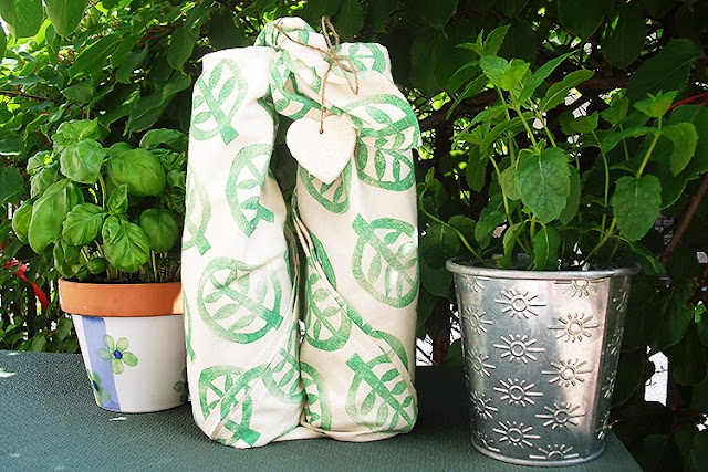 Furoshiki Furoshiki als Geschenkverpackung, handbedruckte Baumwolle