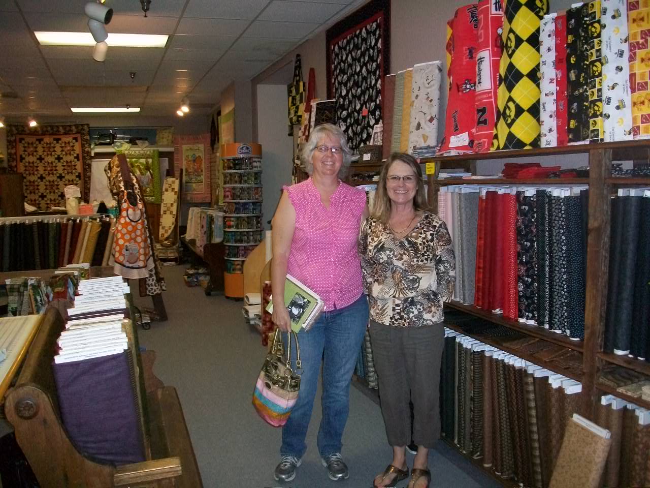 Farmer's Dotter...Retreats, Patterns, Trunk Shows &