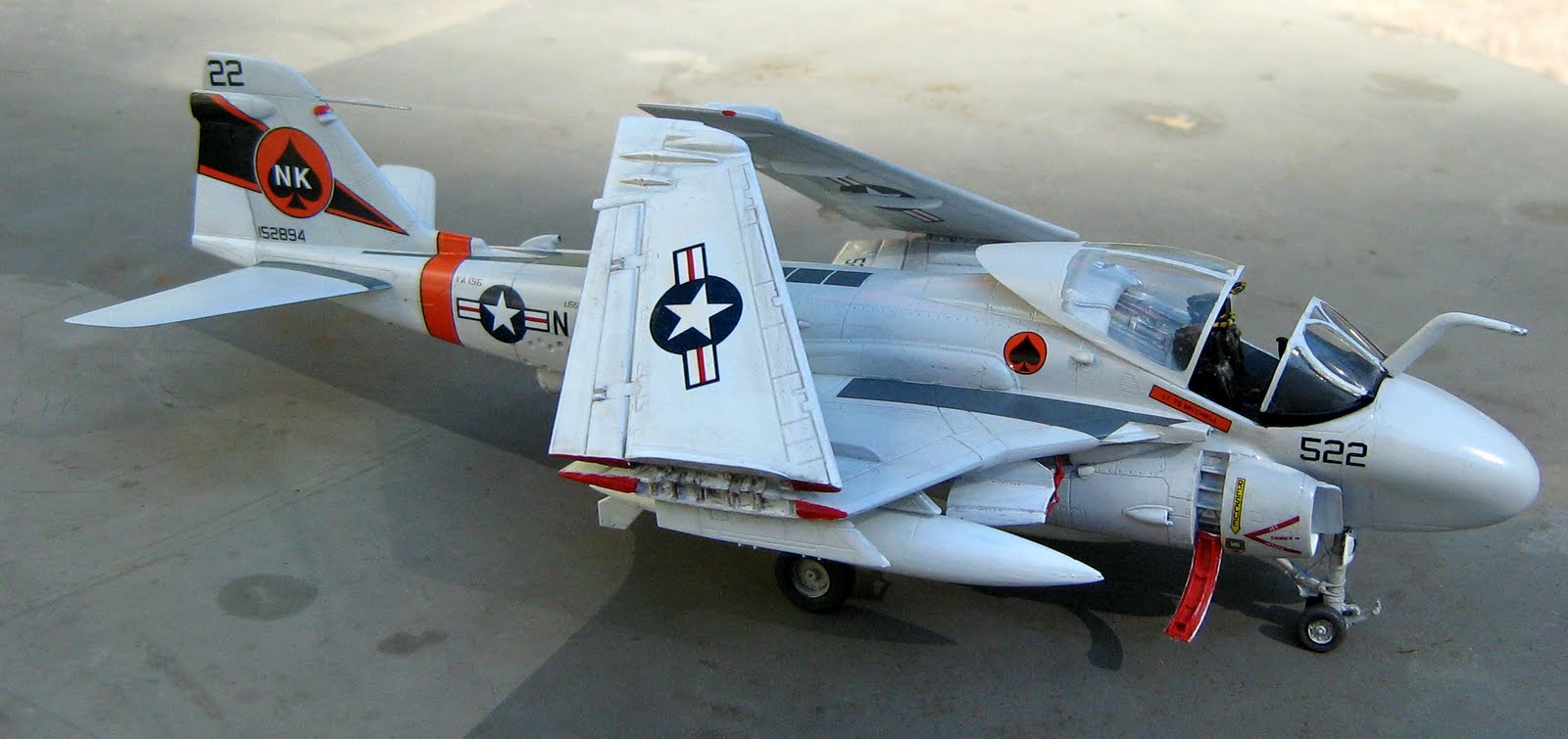 wade's military models US Navy Grumman KA6D Tanker Intruder 1/72 Italeri