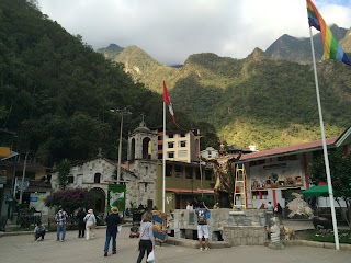 Aguas Calientes square