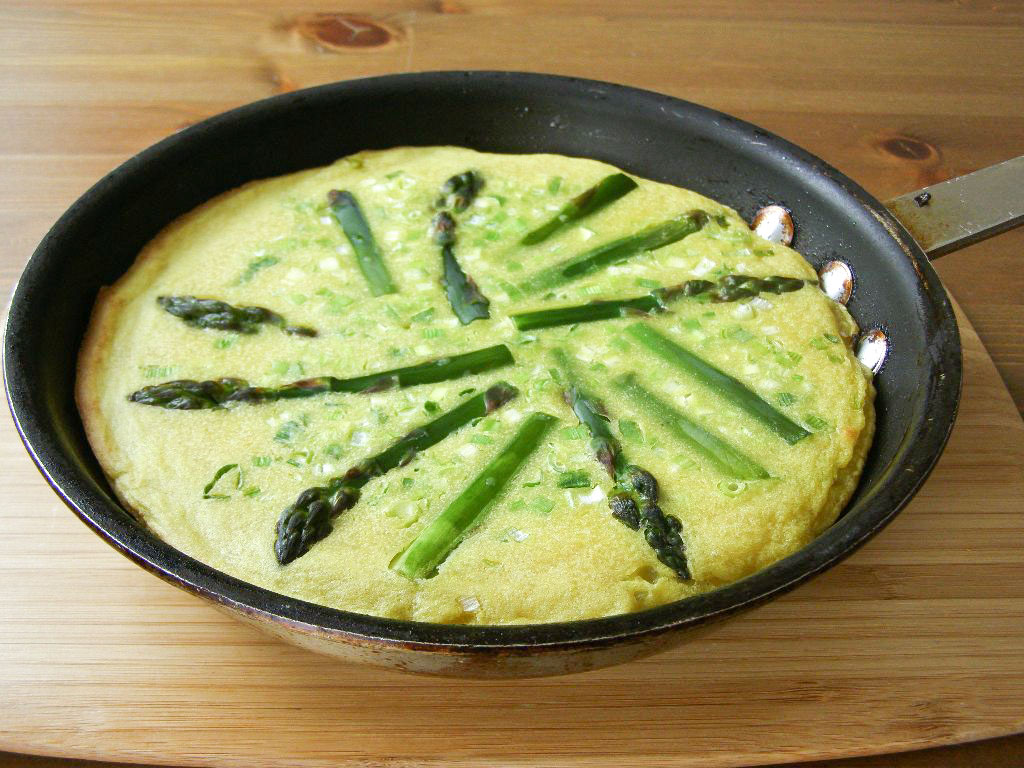 maple•spice Coconut Asparagus Frittata with Sweet Chilli Lime Sauce