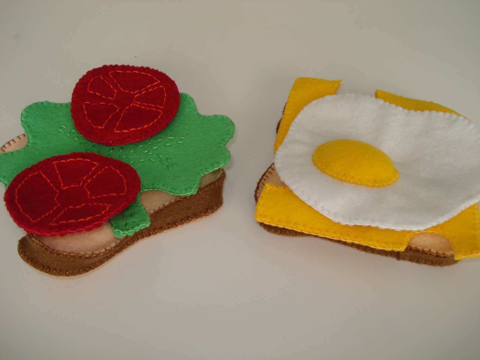 cupcake cutie FELT FOOD TUTORIAL SANDWICH